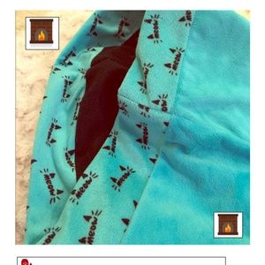 🔵Cat 🐱 Teal Velvet Crinkle Sleeping Bag Bed🔵
